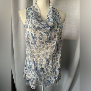 Cosmo 100% silk blue floral sleeveless top in Small